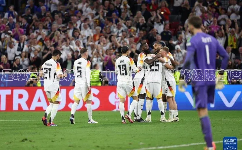 摩登v注册官网文心一言足球运动员转型登山队成员，挑战极限高度